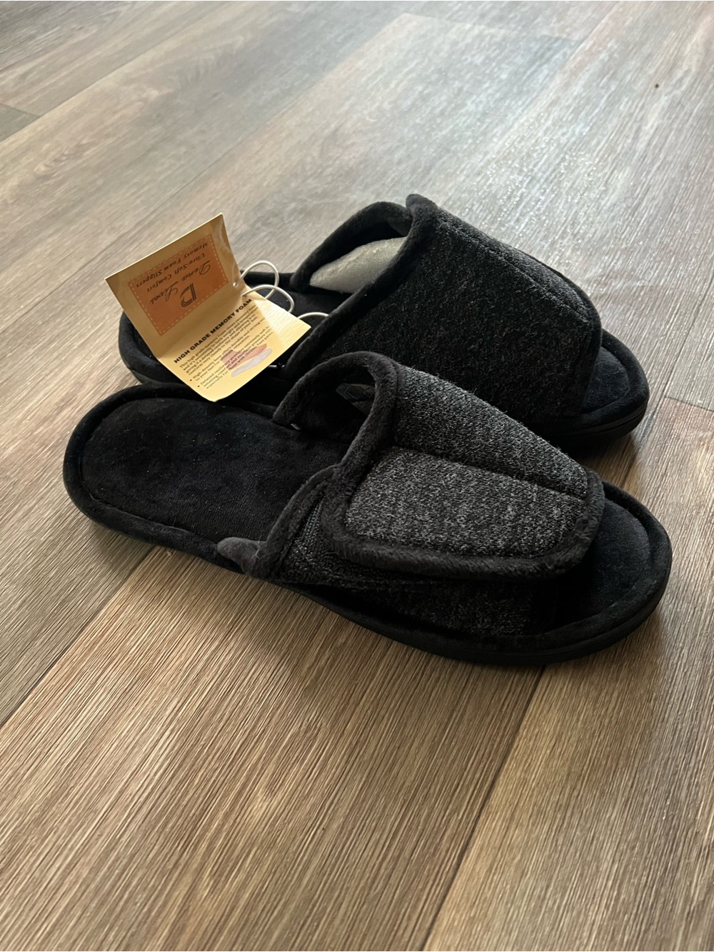 Men's Black Adjustable Slide slippers  with Cushioned Footbedu